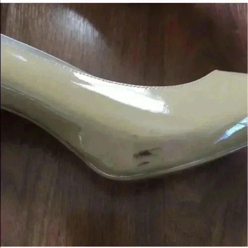 MICHAEL KORS Tan Peep Toe Heels